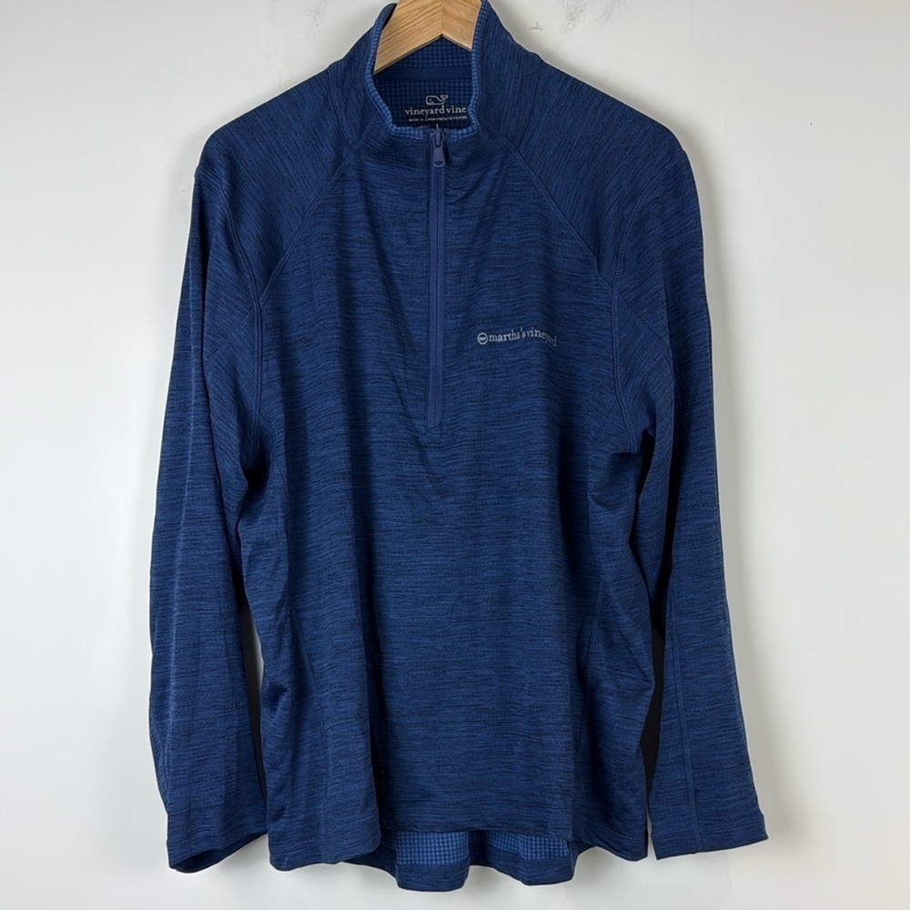 Vineyard Vines Martha’s Vineyard Blue Long Sleeve Tee Comfortable Casual Wear